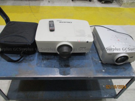 Picture of 3 Projectors for Parts