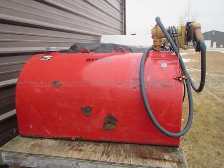 Picture of Slip Tank with Pump - Parts On