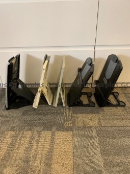Picture of Lot of Paper Holders
