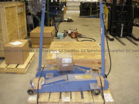 Picture of Air Hydraulic 6-ton Jacks