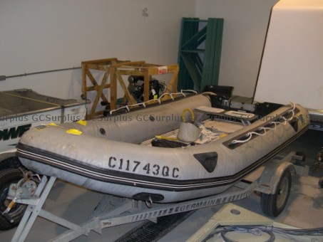 Picture of Zodiac Boat Without Motor or T