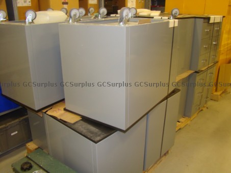 Picture of Used Metal Cabinets