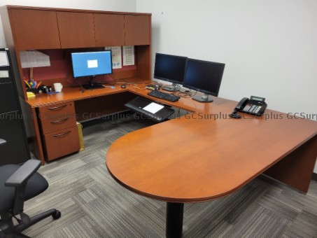 Picture of Executive Office Suite