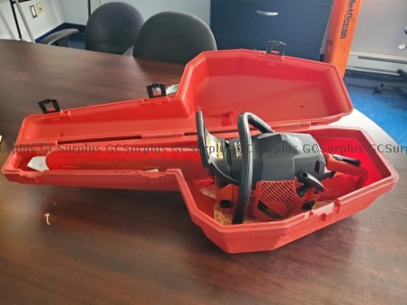 Picture of Chainsaw with Carrying Case