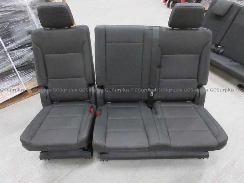 Picture of 2022 Dodge Durango Rear Seats,