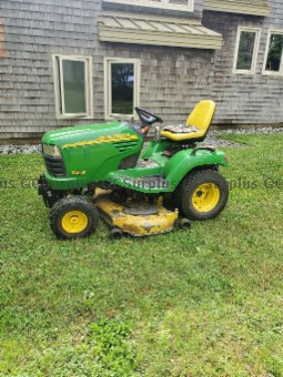 Picture of 2006 John Deere X495 Ride-On T