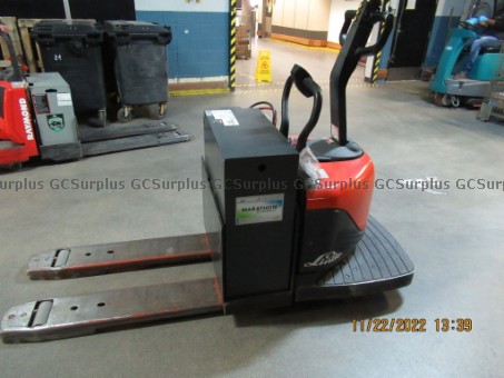 Picture of Linde Electric Pallet Jack & C