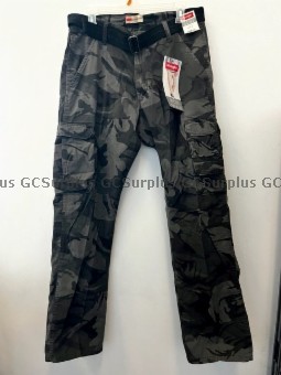 Photo de Pantalon cargo Wrangler Noir -