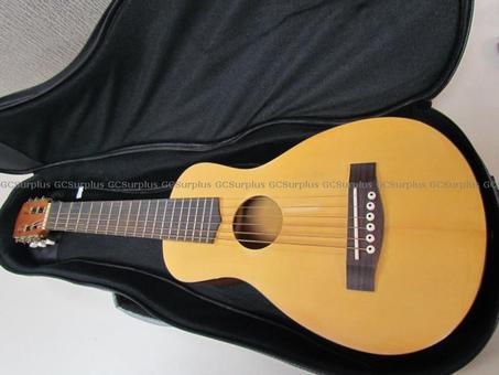 Picture of Guitalele with Kmise Soft Case