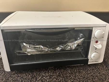 Picture of Lot of Small Kitchen Appliance