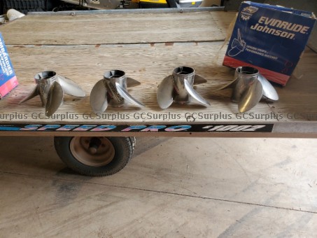 Picture of Lot of Propellers