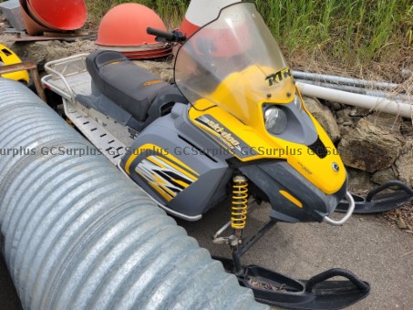 Photo de Bombardier SKI-DOO Tundra 300F