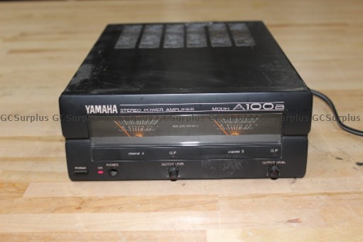 Picture of Yamaha Stero Power Amplifier A