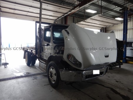 Picture of 2011 Freightliner M2-106 (2935