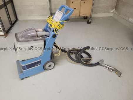 Picture of Carpet Cleaner