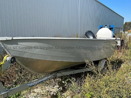 Picture of 14' Boat, Evinrude E-Tec Motor
