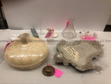 Photo de Accessoires variés de lampes a