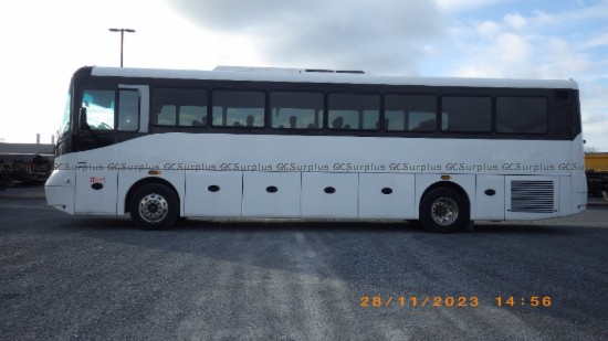 Photo de 2014 Glaval Bus 34 Passenger (