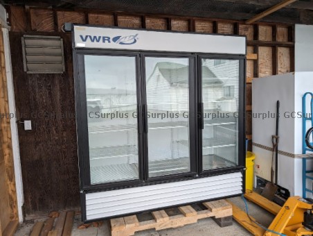 Picture of VWR GDM-72 Refrigerator