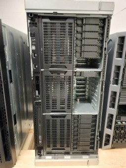 Picture of Used Servers