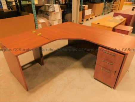 Picture of Corner Desk with Cabinet on Wh