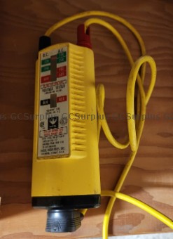 Picture of Voltage Tester