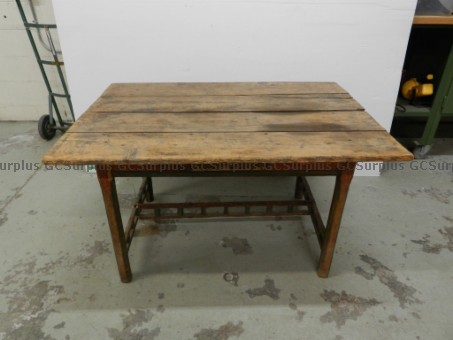 Photo de Table ancienne en bois - lot d