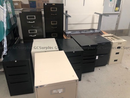 Picture of Metal Filing Cabinets