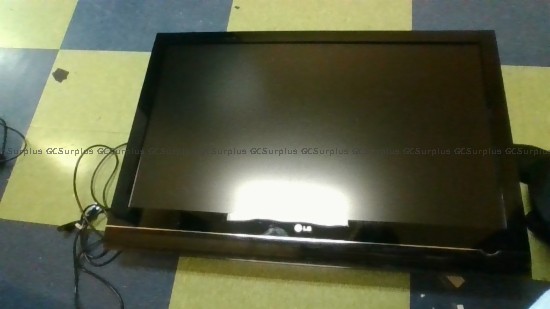 Picture of LG TV and Topaz Digital Monito