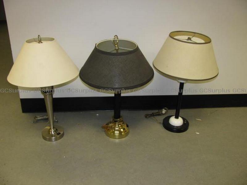 Picture of Lot of Desk Lamps