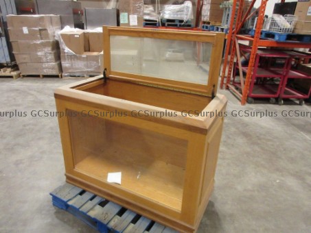 Picture of Display Cabinet