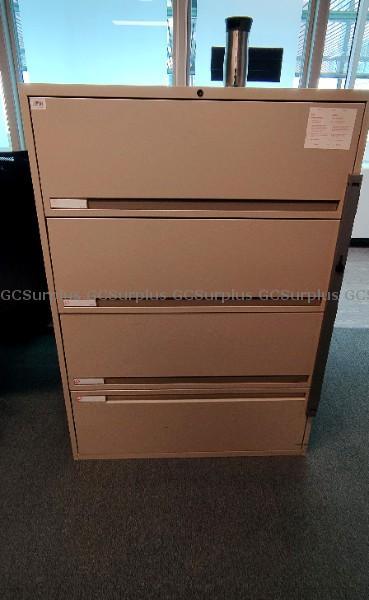 Picture of 1 Lot of Metal Filing Cabinets