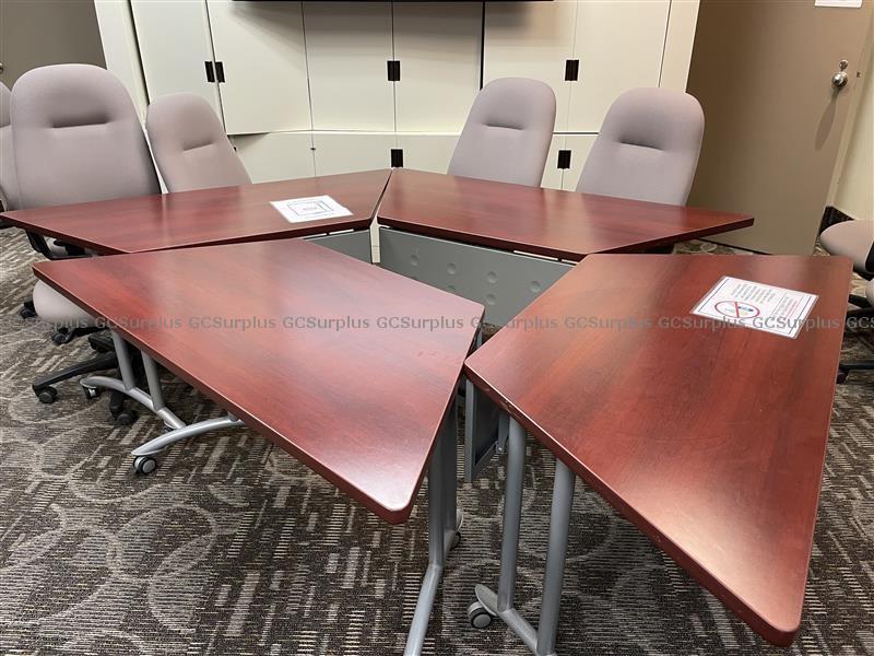 Picture of Lot of 4 Tables