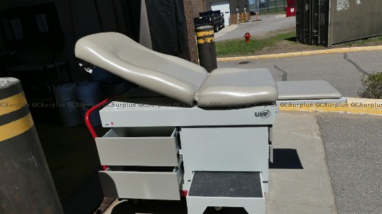 Picture of Exam Table