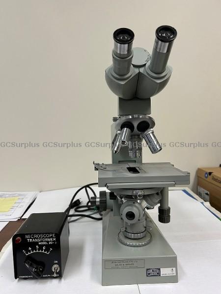 Picture of Zeiss Compound Microscope