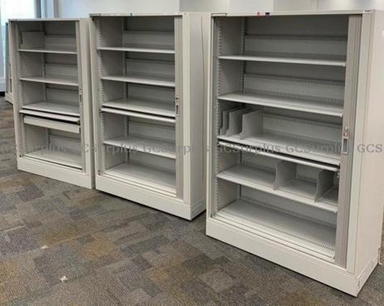 Picture of Lot of Flexi Cabinets