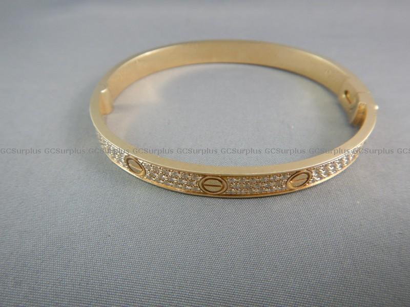Picture of 18kt Yellow Gold Diamond Bangl
