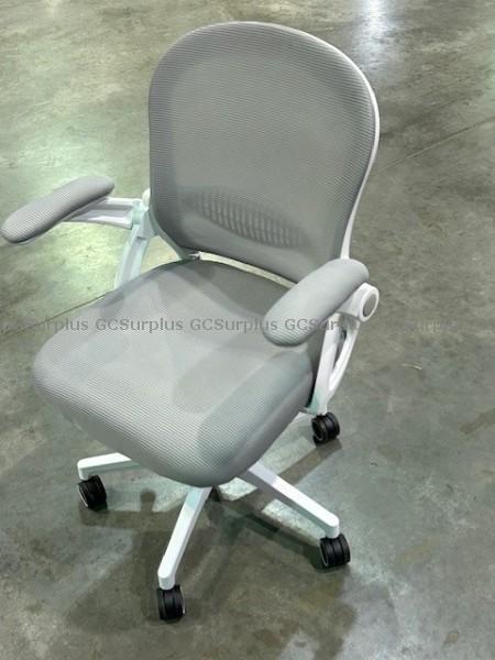 Picture of Gerttrony Ergonomic Rolling Me