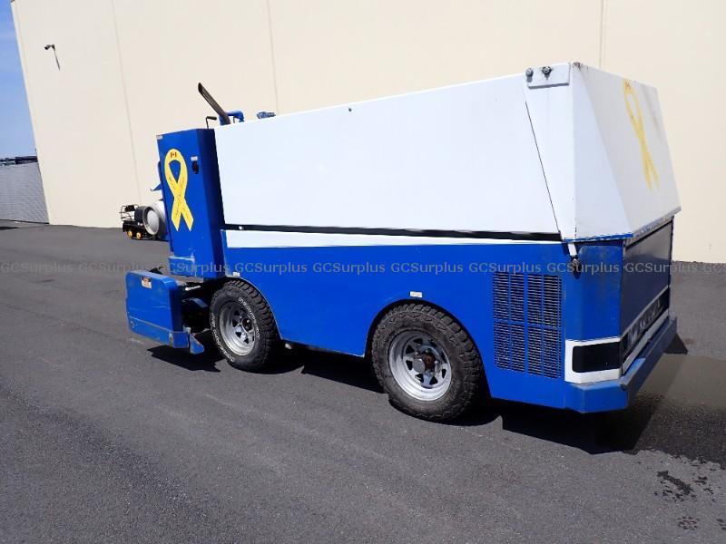 Picture of 2009 Zamboni 445 (4,909 hr)