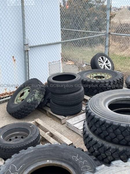 Picture of Lot of Assorted Used Tires - S