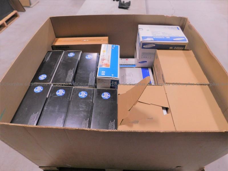 Picture of Lot of 43 Toner Cartridges for