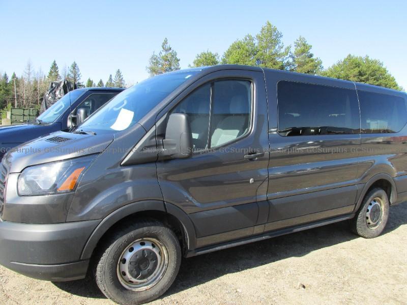 Picture of 2019 Ford Transit 150 Wagon XL
