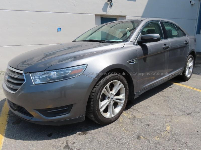 Picture of 2014 Ford Taurus SEL
