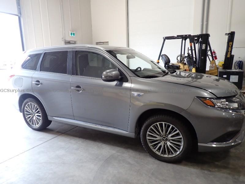 Photo de Mitsubishi Outlander VHR, 2020