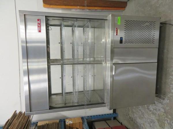 Picture of MKE 48'' Refrigerated Dessert 