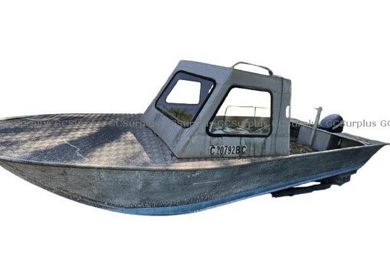 Photo de Bateau en aluminium Tidewater 