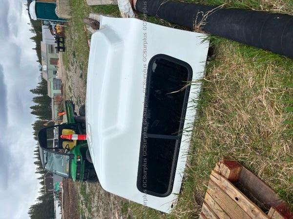 Photo de Capot de caisse Arrow Truck