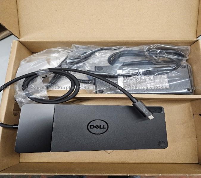 Picture of Lot of Dell WD19 Docking Stati