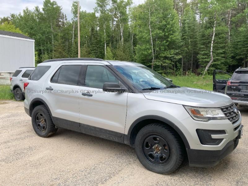 Picture of 2016 Ford Explorer (75541 KM)