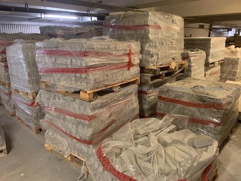Picture of Lot of Uniformed Bricks